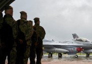 «Esto no han sido ejercicios; ustedes, los pilotos, son hoy héroes», ensalza Tusk