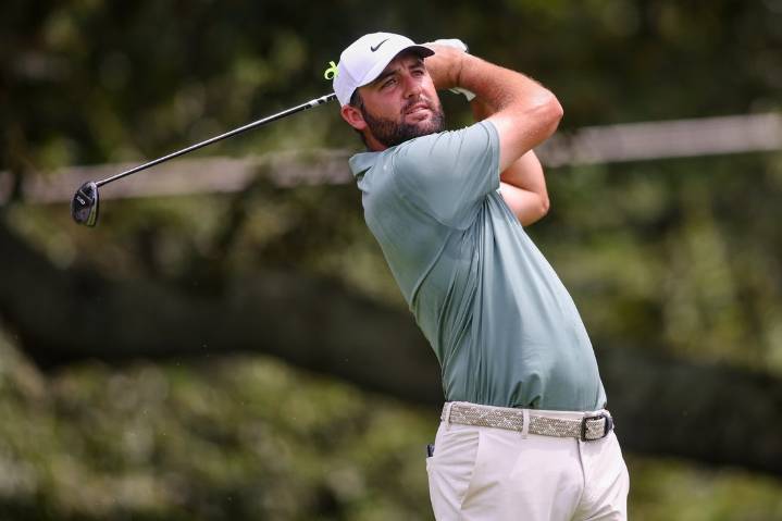 Deadspin | Golf Glance: U.S. Ryder Cup team descends on Napa; LPGA in Ohio