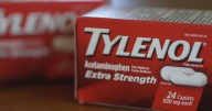 New autism claims ignite debate over Tylenol's safety in pregnancy