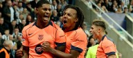 Rashford selló con un doblete el triunfo del Barcelona sobre Newcastle