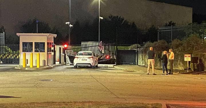 "Act of terror" at FBI Pittsburgh field office prompts search for suspect after car rams into entrance gate