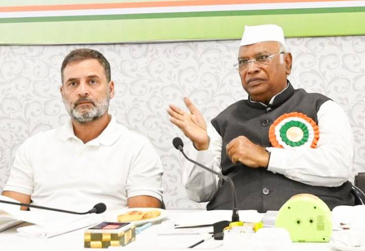 PM Modi's 'very friends' putting India in numerous troubles, says Kharge