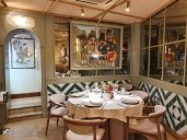 El restaurante de Zaragoza donde comer una langosta cuesta 50 euros: favorito de Bunbury o Bardem