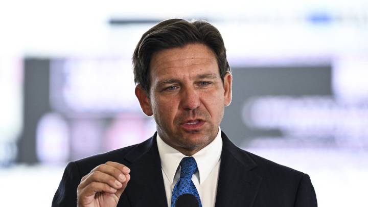 Florida planea eliminar todos los mandatos de vacunación