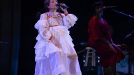 “Vengo bien acompañada, estoy cocinando un pastelito”, dice Natalia Lafourcade en el Auditorio Nacional