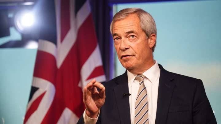 Keir is unfit to be PM & desperate behaviour is last roll of the dice from a man in deep trouble, blasts Farage