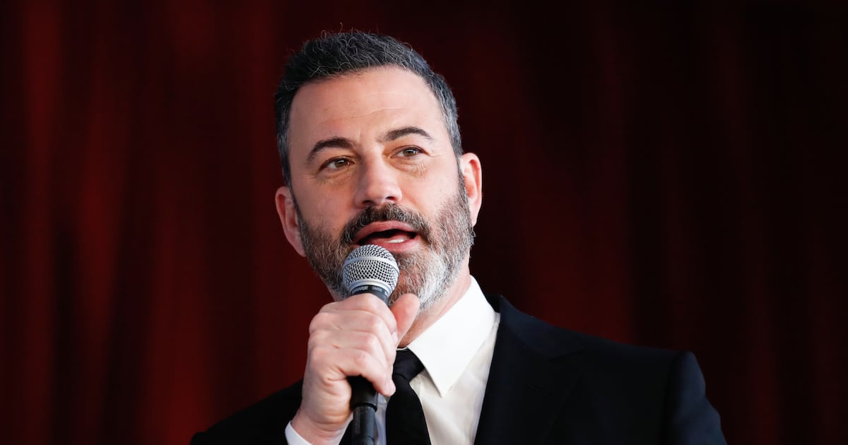 ‘Espero que vuelva’: Jimmy Fallon reacciona a la suspensión del programa de Jimmy Kimmel