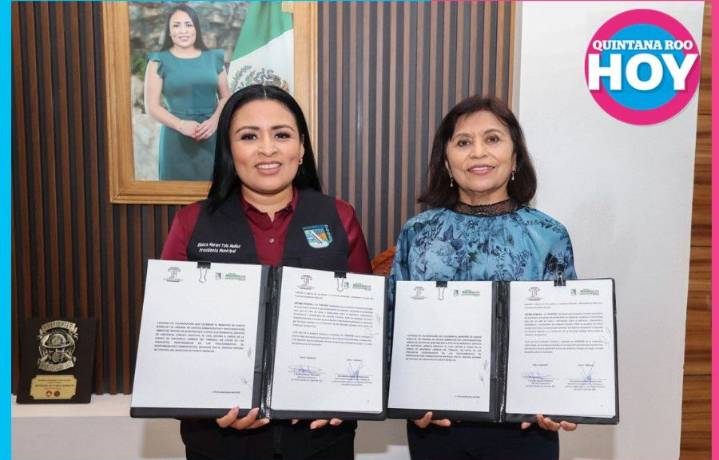 Firman un convenio para fortalecer la transparencia en Puerto Morelos