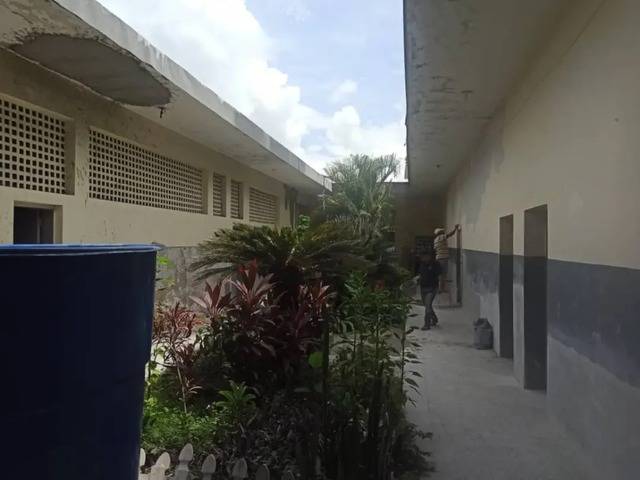 A TODA MARCHA/ Así van trabajos de rehabilitación en el Liceo...