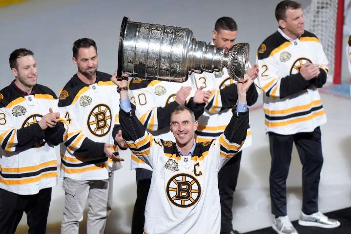 Bruins welcome Zdeno Chara back to Boston in new role