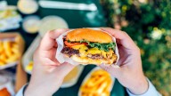 These Fast Food Chains Are Offering National Cheeseburger Day Deals