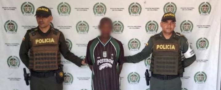 Con muñecas y amenazas, adulto mayor silenciaba a su nieta para abusarla sexualmente