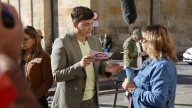 Xuso Jones pone a prueba la cultura general de los leoneses, en fotos