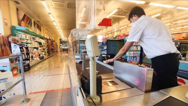 Qué supermercados están cerrados en el Día del Comercio