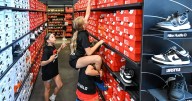 Girls basketball team buys 50 pairs of sneakers to donate to Sunset Elementary schoolers: ‘Let’s spread kindness’