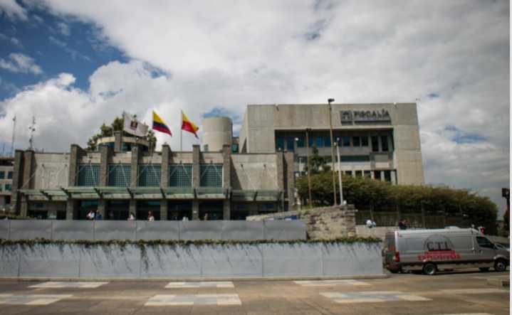 Prisión preventiva para padrastro acusado de feminicidio y abuso de niña en Bogotá