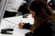 Sueldos de hasta $1 millón 300 mil: cómo postular a las ofertas de trabajo que tiene Ñuñoa