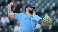 Braves claim Alek Manoah, transfer Ozzie Albies to 60