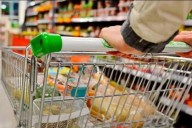 Una familia tipo necesita casi cuatro salarios mínimos para no caer bajo la línea de pobreza