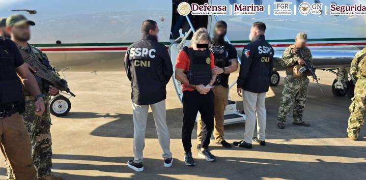 Extraditan a Hernán Bermúdez Requena a México; lo ingresarán a Almoloya