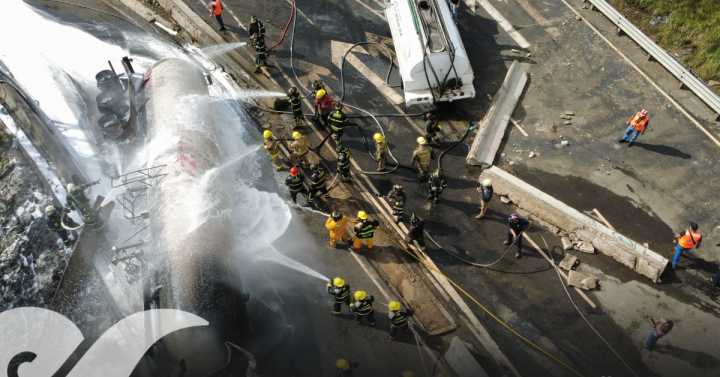 Aumenta a 25 el número de muertos por la explosión de la pipa de gas en Iztapalapa
