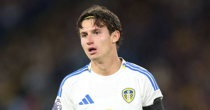 Daniel Farke addresses Leeds United scoring problem amid private Brenden Aaronson chat