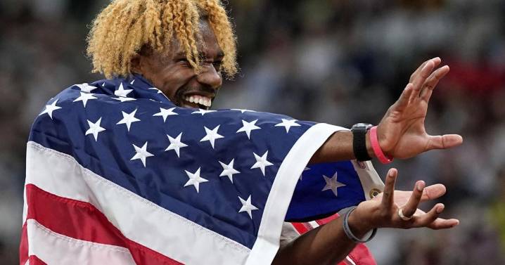 Lyles wins fourth 200-meter world title; Jefferson
