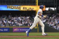 Cal Raleigh breaks Ken Griffey Jr.’s single-season home run record for Mariners – Winnipeg Free Press