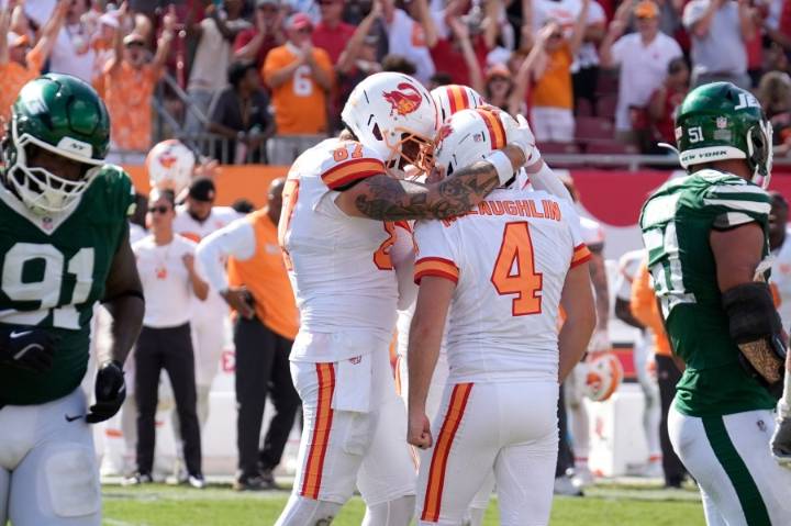 Baker Mayfield leads undefeated Buccaneers to another thrilling victory, 29