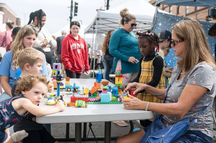 Festival helps Butler welcome fall