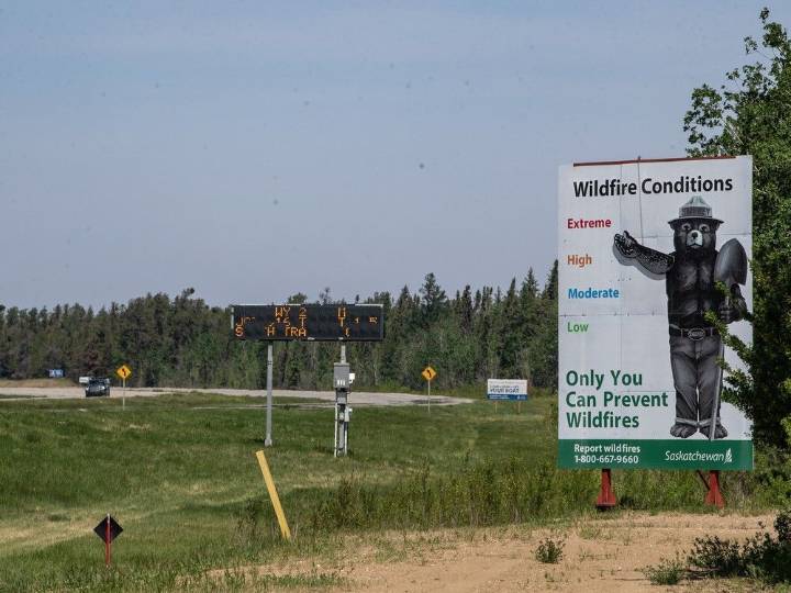 Air quality warnings in effect in western Saskatchewan, much of Alberta