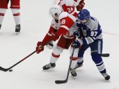 Sudbury Wolves nip Greyhounds 6