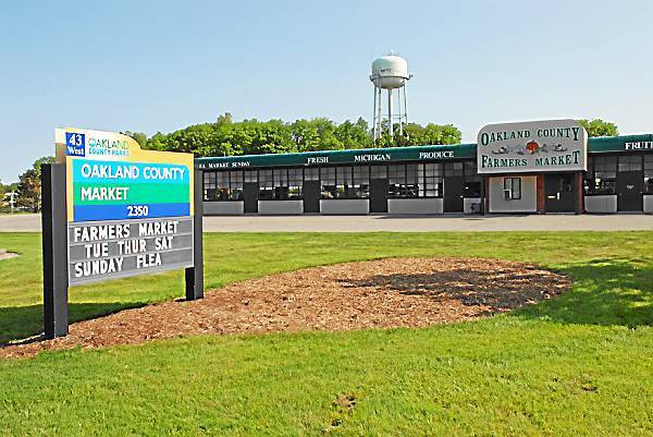 Free produce available for seniors at farmers market event in Waterford