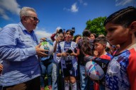 En Mazatlán, Rocha Moya inaugura el primer “Sendero de Paz”