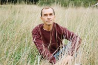 Los Premios Fundación BBVA a la Conservación de la Biodiversidad reconocen al periodista de EL MUNDO Carlos Fresneda, la protección de los elefantes y el ibis eremita