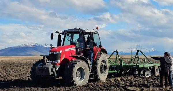 Vidal: "A 25 kilómetros de Calafate se lleva adelante el primer proyecto productivo público