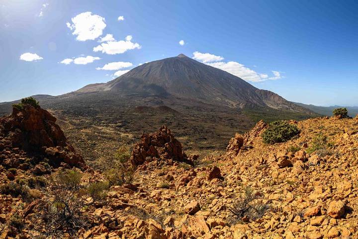 La imagen que resume la saturación turística en Canarias: “Tenerife en una sola imagen”