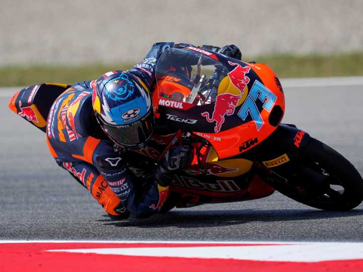 Moto3: Valentín Perrone sigue en ascenso y sumó su segunda pole de la temporada