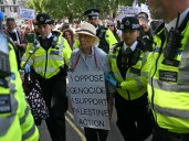 Policía de Londres arresta a centenares por apoyar a Palestina