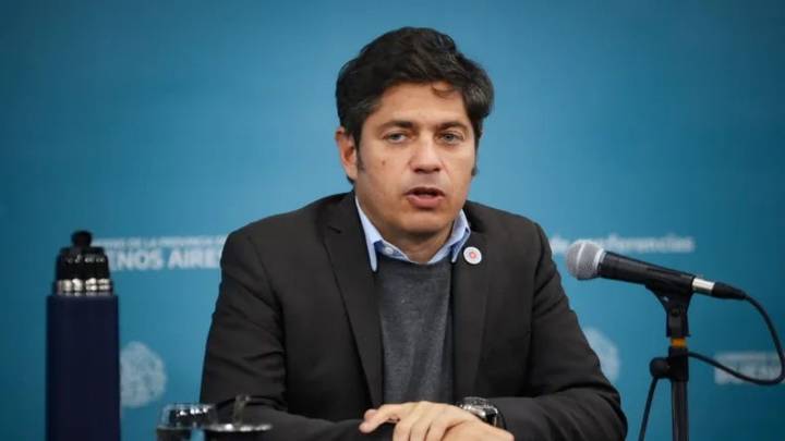 Axel Kicillof habló de los "engaños" de Javier Milei e hizo un instructivo de cómo votar