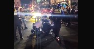 Hombre en situación de calle se lesiona con cuchillo frente a Catedral de Morelia