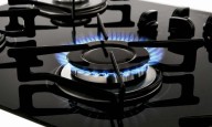 Milei propuso eliminar la zona fría en Bahía: se duplicarían las tarifas de gas