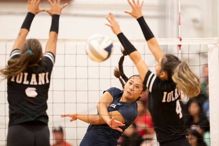 No. 4 Kamehameha uses big rally in Set 3 to down No. 3 Punahou