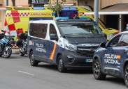 Golpean con barras de hierro a un matrimonio en la puerta de su casa