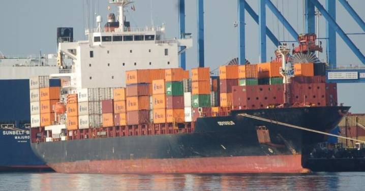 Polizones en busca de cocaína: llega a Málaga un barco que un comando armado asaltó en aguas portuguesas