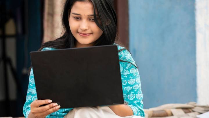 Azim Premji Scholarship 2025 application ends today; round 2 application on January