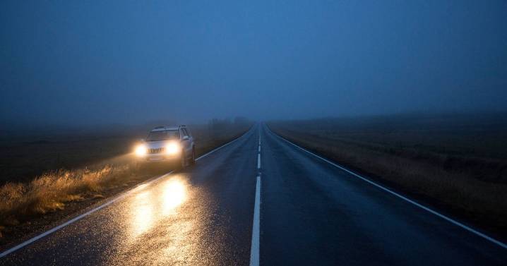 'I'm a driving instructor and there's car headlight mistake everyone makes'
