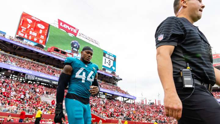 Travon Walker seeing specialist about his wrist injury