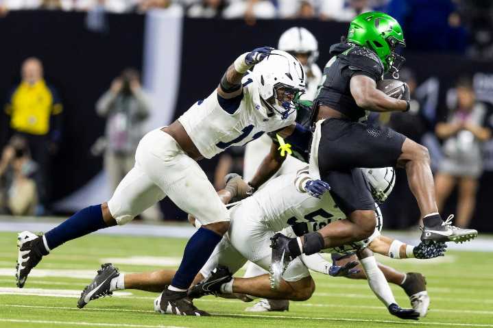 Penn State-Oregon availability report: Noah Whittington will return for the unbeaten Ducks