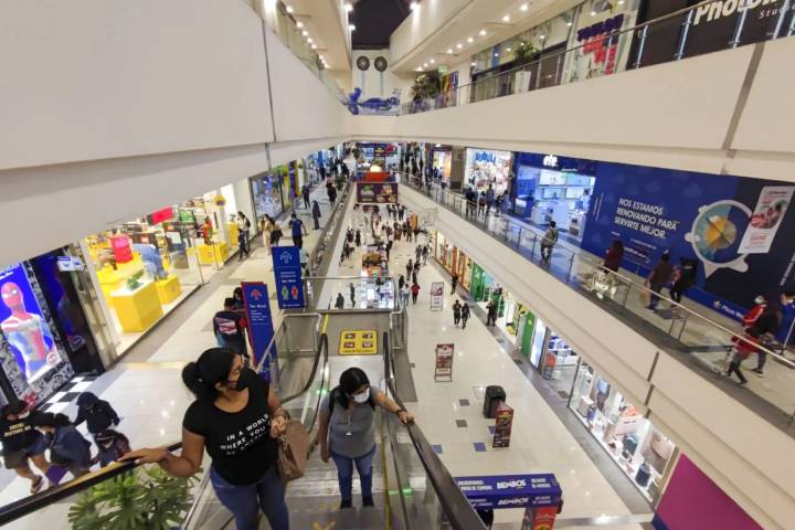 Plaza Norte deberá pagar multa de S/ 48 mil por no cerrar patio de comidas en mal estado